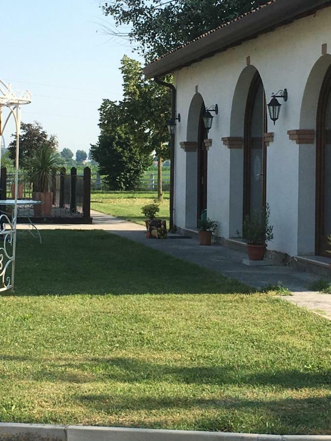 ホテルIl Selgaro Agriturismo ゼラリーノ エクステリア 写真